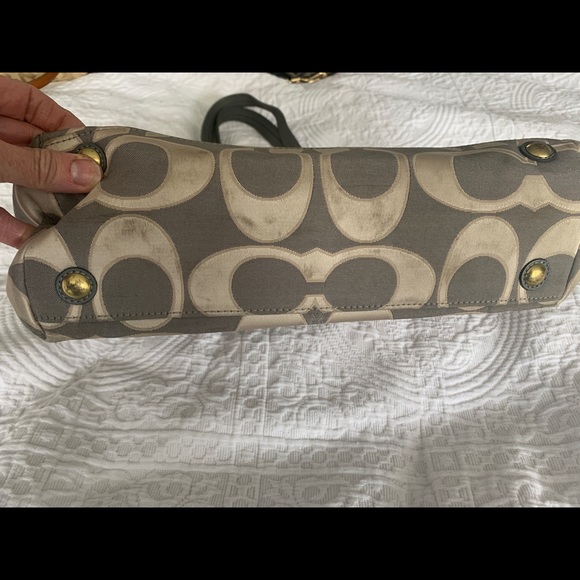 Authentic monogram Coach Purse - Picture 4 of 15